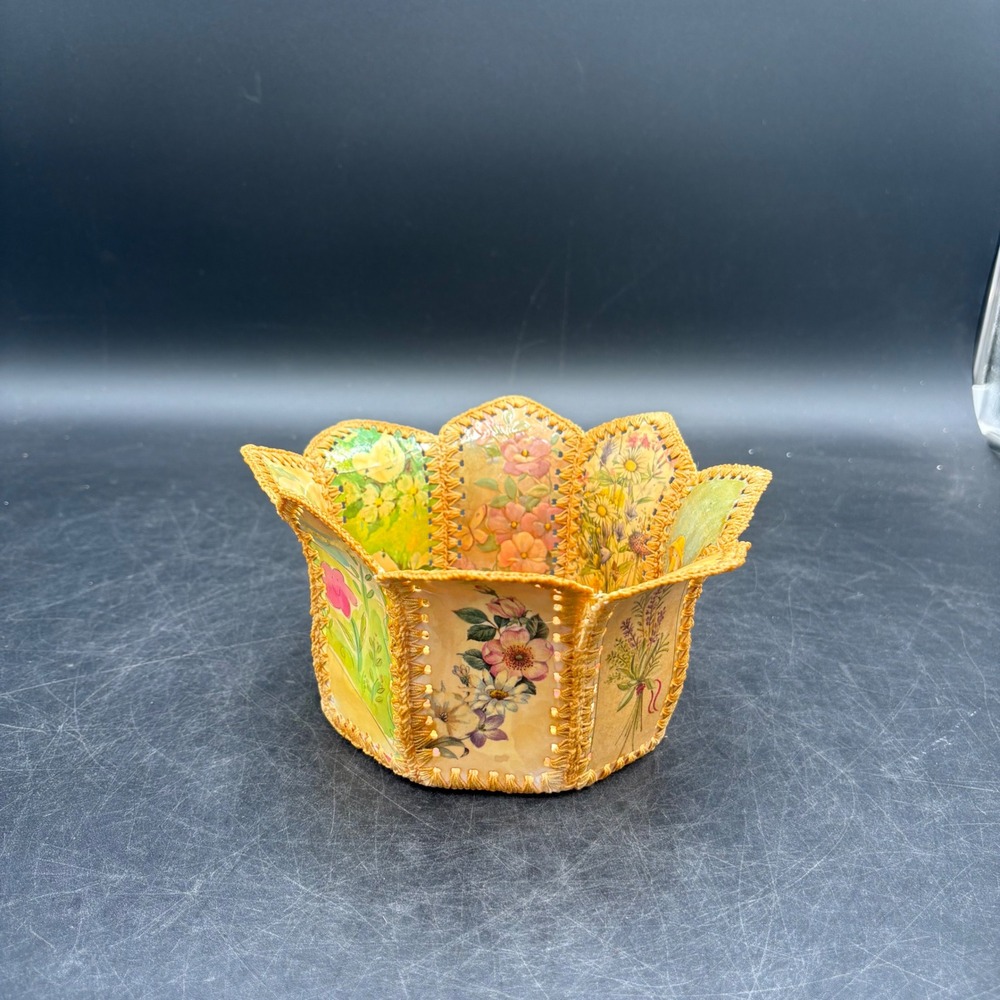 Vintage Handmade Greeting Card Basket Crochet Trim Floral Scalloped Bowl 8.5"